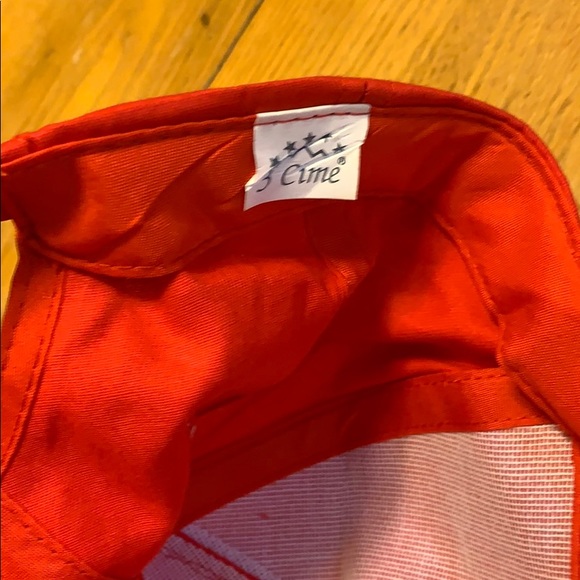 Ducati hat from 2012 model GP at Laguna Seca - Picture 3 of 8